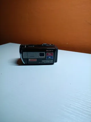 Videocamera Sony Handycam HDR-PJ200