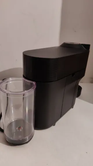 Cafetera Nespresso Vertuo Pop + 40 cápsulas