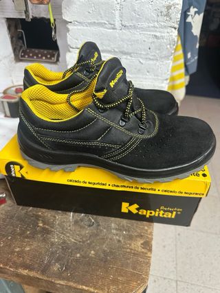 Zapatos de seguridad Kapital negros y amarillos