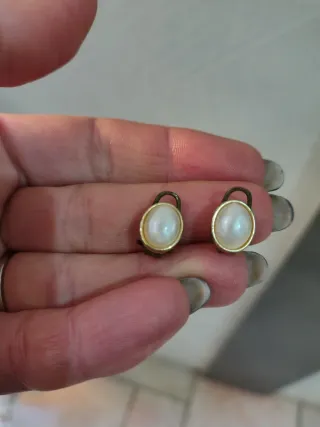 Orecchini clip vintage perla ovale dorati