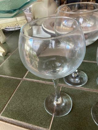 4 grandi calici da vino