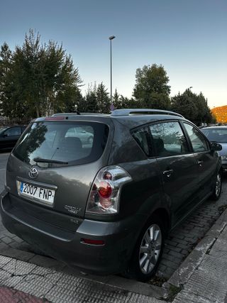 Toyota Corolla Verso 2.2 D4D para reparar o piezas