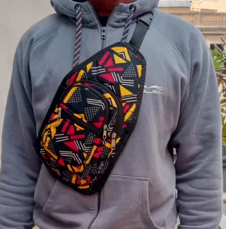 Riñonera bandolera multicolor