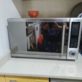 Forno Microonde e Grill Becken