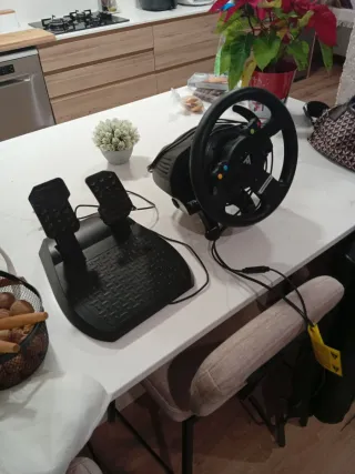 Volante Thrustmaster Force Feedback PC/Xbox