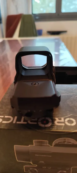 Vector Optics Omega Mira Holográfica