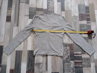 Jersey manga larga con nudo