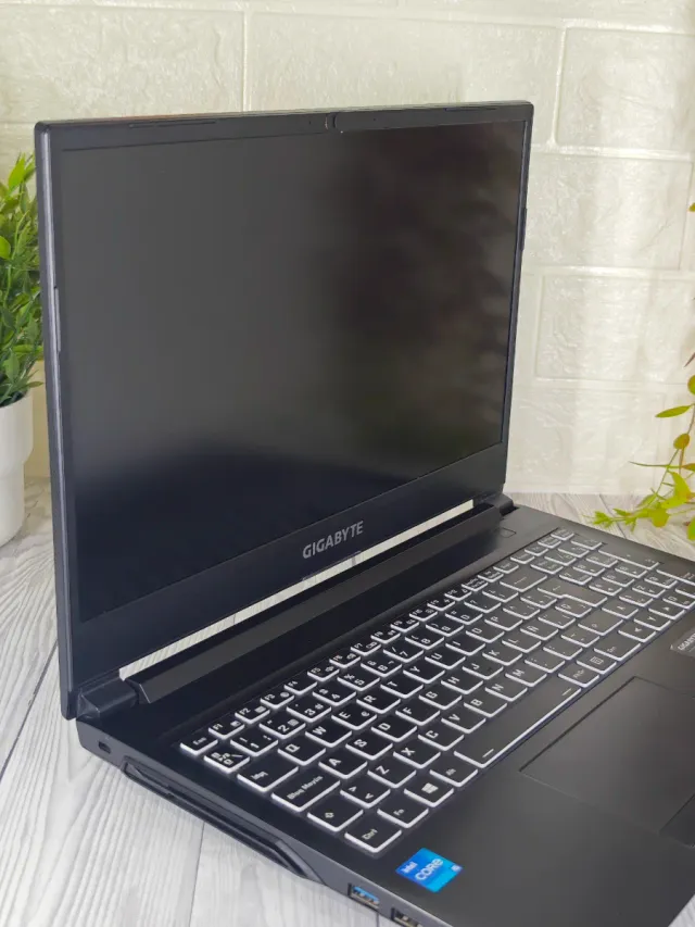 Portátil Gaming G5 Intel I5 11400H 16GB RTX 3050