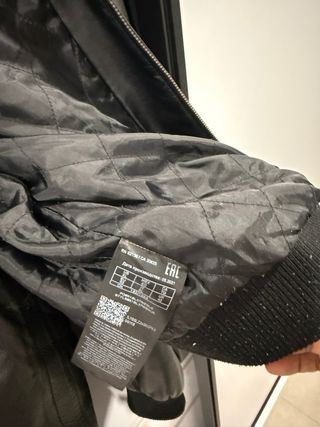 Chaqueta Guess Negra Talla XL