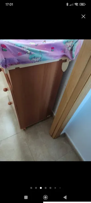 Mobile per fasciatoio per neonati in legno