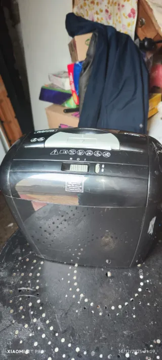 Trituradora Fellowes P-35C BUEN ESTADO FUNCIONA