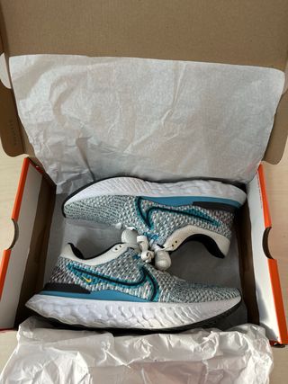 Zapatillas Nike React Flyknit Talla 42