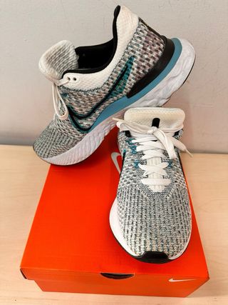 Zapatillas Nike React Flyknit Talla 42