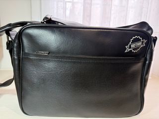 Mochila bandolera Kothai Negra