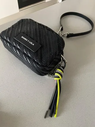 Bolso Bimba y Lola negro tejido