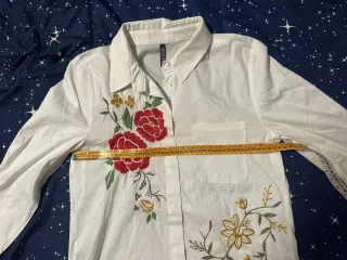 Camicia Naheva Ricamata Floreale