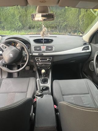 Renault Megane sport tourer