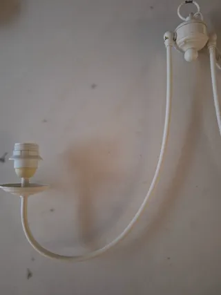 Lampada da soffitto bianca