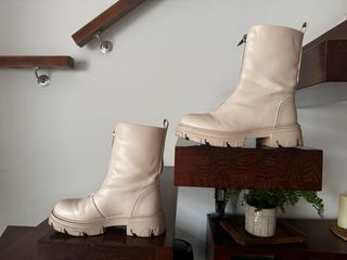 Botines Beige Suela Track