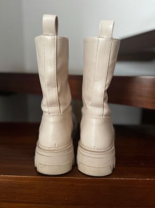 Botines Beige Suela Track