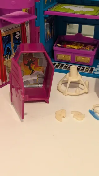 Casa del Terror Pin y Pon