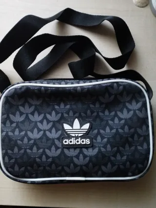 Bandolera Adidas Negra