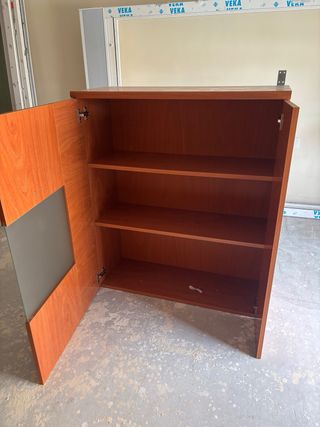 Estantería colgante salón