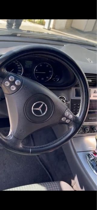 Mercedes-Benz C 220  2005