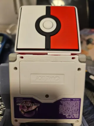 Nintendo Game Boy Advance SP Pokeball