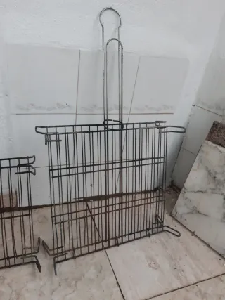 Juego de 3 parrillas metálicas