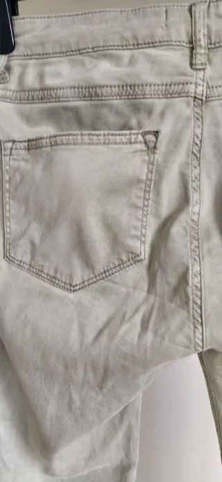 Pantalones Zara Verde Caqui Talla M