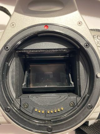 Cámara Canon EOS 300