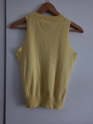 Conjunto 2 piezas: Chaleco amarillo y pantalón