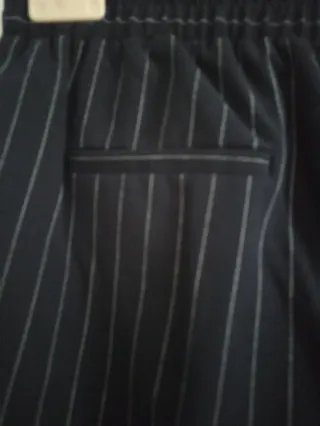 Conjunto 2 piezas: Chaleco amarillo y pantalón