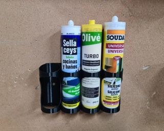 1 Soportes para 4 cartuchos de silicona