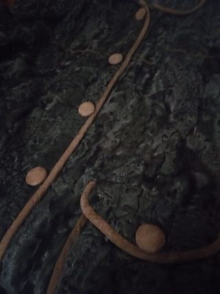 Abrigo de astracán negro