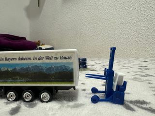 Camión a escala 1:87 cerveza Erdinger Weißbier