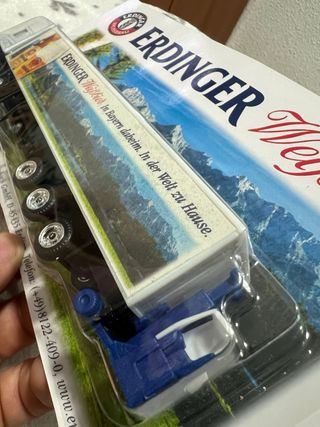 Camión a escala 1:87 cerveza Erdinger Weißbier