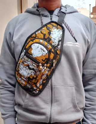 Riñonera bandolera multicolor