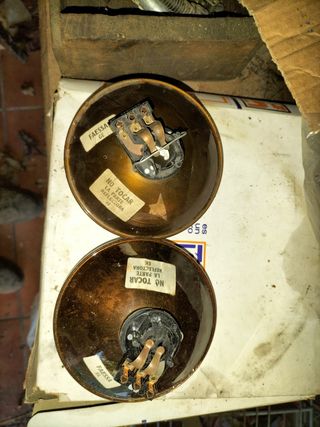 Juego Faros Seat 600 N