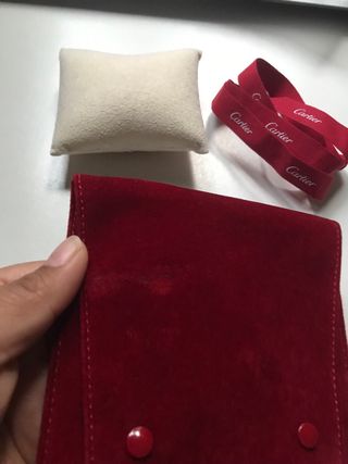 Estuche de viaje reloj Cartier con almohadilla