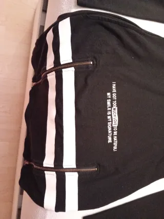 Vestido Sudadera NYC Negro con Cremalleras