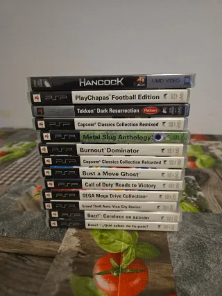 12 Juegos PSP + 1 Película UMD Hancock