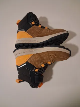 Botas Nieve Niño o Niña . Talla 27