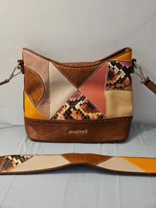 Bolso bandolera Desigual patchwork