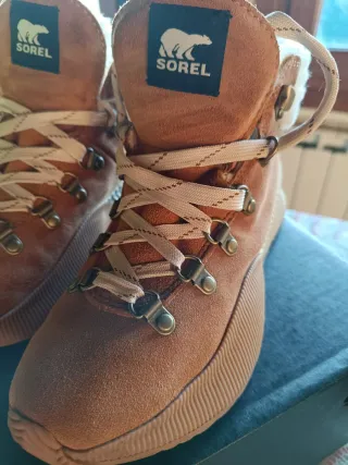 Botas Sorel Mujer Beige/Marrón
