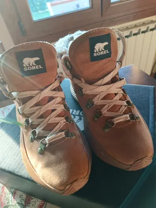 Botas Sorel Mujer Beige/Marrón