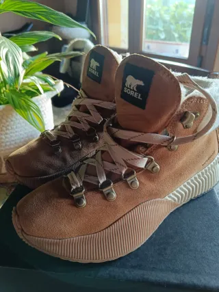 Botas Sorel Mujer Beige/Marrón