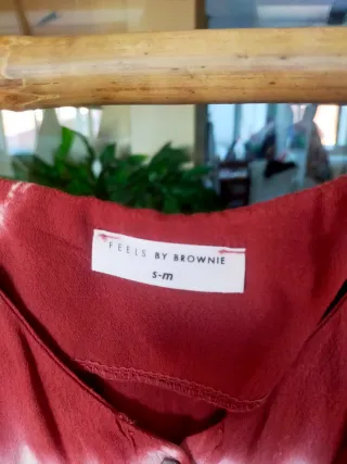 Blusa Feels & Brownie Tie-Dye Roja Talla M