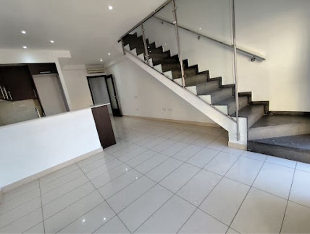 PARTICULAR VENDO DUPLEX PROX PL CATALUNYA SABADELL